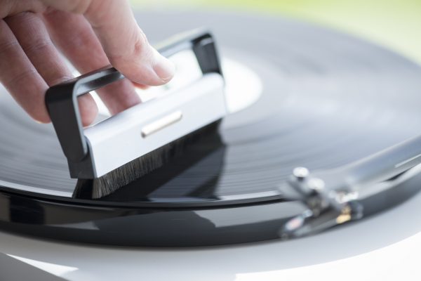 Pro-Ject Brush It - Entretien vinyle sur Son-Vidéo.com