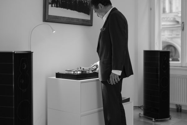 The Vienna Philharmonic Recordplayer