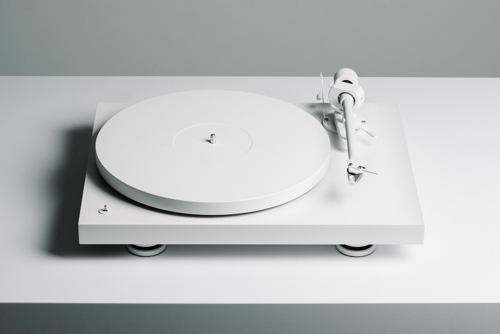 Debut Pro White Edition 4